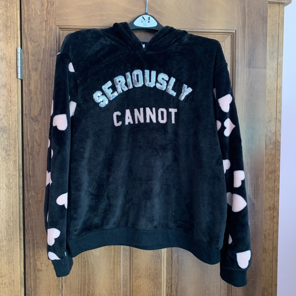 Black & pink SOFT sweatshirt